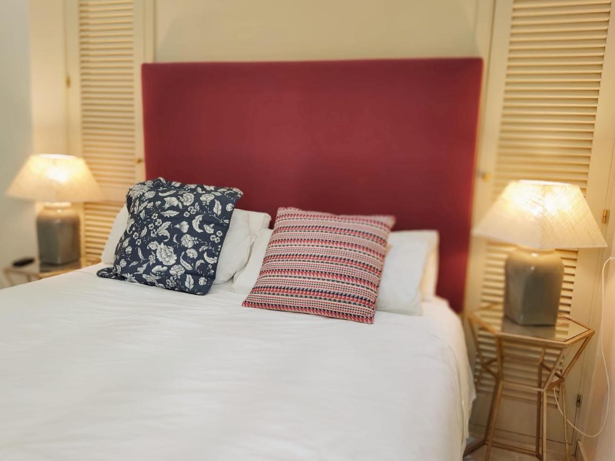 Homeyseville-Bright Apartment At Santa Cruz 4 Pax, Parking Optional Zewnętrze zdjęcie